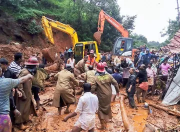 मानसून, बारिश, बाढ़, 718 लोगों की मौत- India TV Hindi