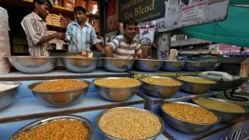 Cabinet approves release of pulses to Statesat discounted rate to be utilized for various Welfare Sc- India TV Paisa