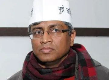 <p>AAP Leader Ashutosh resigns From Aam Aadmi Party</p>- India TV Hindi