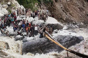 उत्तराखंड में भारी बारिश के आसार, पिछले 48 घंटों में 10 लोगों की मौत- India TV Hindi