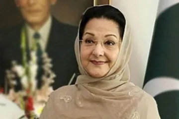 पूर्व प्रधानमंत्री नवाज शरीफ की पत्नी कुलसुम का पार्थिव शरीर पाकिस्तान पहुंचा- India TV Hindi