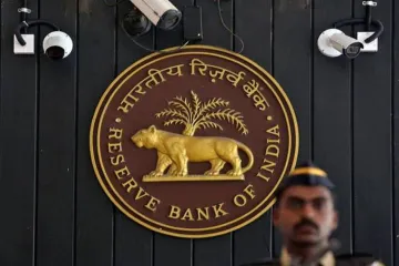 RBI likely to rise interest rates again during ongoing financial year says 40 percent CII companies- India TV Paisa