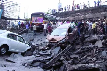 <p>Majerahat bridge collapse</p>- India TV Hindi