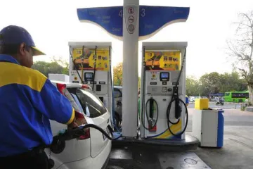 petrol pump- India TV Paisa