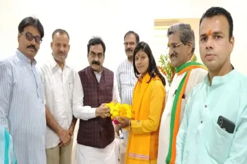 Sadhvi Priyanka joins BJP in Madhya Pradesh- India TV Hindi