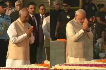 <p>President Ramnath Kovind and PM Modi at Rajghat </p>- India TV Hindi