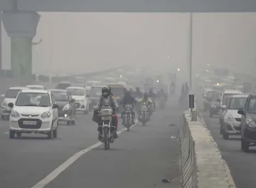 <p>Delhi records season's worst air quality ahead of...- India TV Hindi