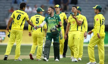 डेल स्टेन की घातक गेंदबाजी के सामने ऑस्ट्रेलिया ने टेके घुटने, सीरीज में बनाई 1-0 की बढ़त- India TV Hindi