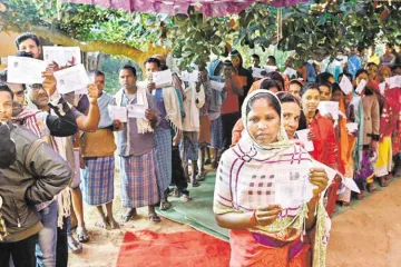  Chhattisgarh witness 76.28 percent voting in first phase - India TV Hindi