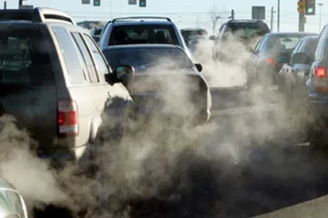 दिल्ली में प्रदूषण का स्तर 'अति खराब', प्राइवेट डीजल वाहनों पर रोक लगाने की तैयारी- India TV Hindi