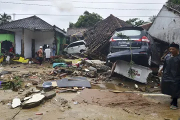 <p>Indonesia tsunami</p>- India TV Hindi