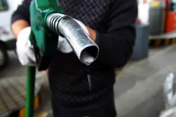 <p>Petrol and Diesel Price</p>- India TV Paisa
