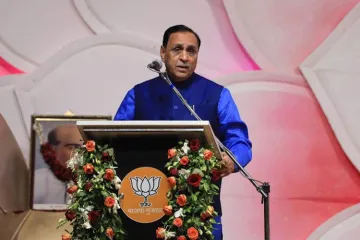 People from Rahul's constituency come to Gujarat for work, says Vijay Rupani | Facebook- India TV Hindi
