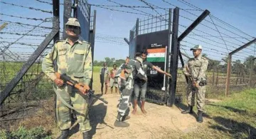 Border Security Force officials in Tripura have arrested 31 Rohingyas- India TV Hindi