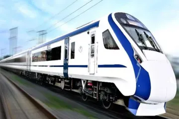 <p>Train 18</p>- India TV Hindi