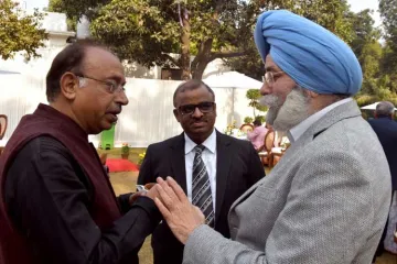 <p>H S Phoolka meets BJP leader Vijay Goel</p>- India TV Hindi