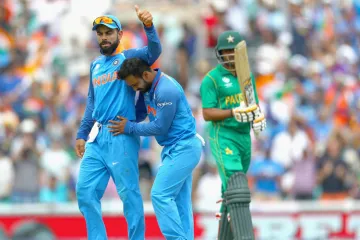 भारत-पाक विश्व कप मैच के टिकट के लिए चार लाख से अधिक लोगों ने आवेदन किया - India TV Hindi