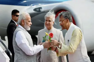 Rains strand Prime Minister Narendra Modi at Dehradun airport - India TV Hindi