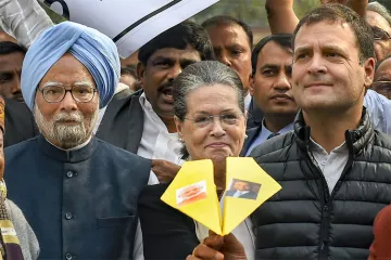 Manmohan Singh, Sonia Gandhi and Rahul Gandhi | PTI- India TV Hindi