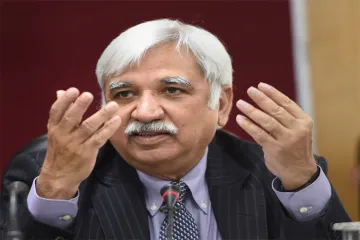 Lok Sabha polls will be held on time: CEC- India TV Hindi