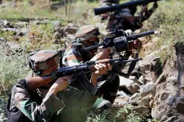 Jammu & Kashmir: Pakistan Army violates ceasefire in Sunderbani sector | PTI File- India TV Hindi