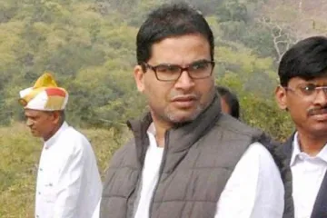 Bihar: Prashant Kishor says sorry to father of CRPF martyr after leaders fail to pay homage- India TV Hindi