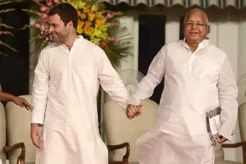 <p>Rahul Gandhi with Lalu Yadav</p>- India TV Hindi