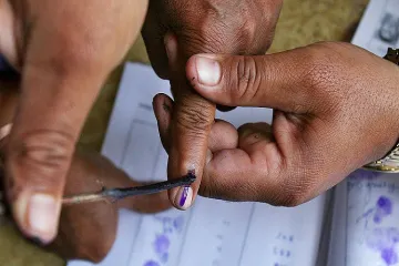 <p>चुनाव आयोग ने सोमवार...- India TV Hindi