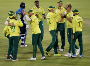 Faf du Plessis and 16 players included in South Africa's new annual contract- India TV Hindi
