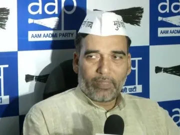 Aam Aadmi Party again knocks the door of Congress for Alliance in Delhi- India TV Hindi