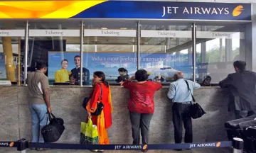 jet airways ticket counter- India TV Paisa