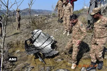 पाकिस्तान ने एफ-16 मार गिराने के भारत के दावे पर दिया बड़ा बयान- India TV Hindi
