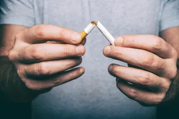 smoking doubles the risk of psoriasis - India TV Hindi