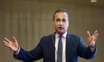 Zee group,Anil Ambani firms lead in share pledges with lenders- India TV Paisa