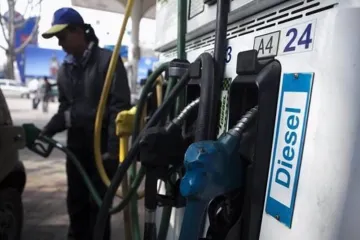 Petrol and diesel prices remain static on Wednesday | PTI File- India TV Paisa
