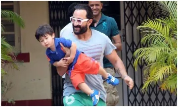 Saif ali khan and Taimur ali khan- India TV Hindi