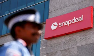 Snapdeal inches closer to acquiring ShopClues - India TV Paisa