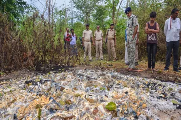AES outbreak: Human skeletal remains found behind SKMCH in Muzaffarpur; probe ordered- India TV Hindi