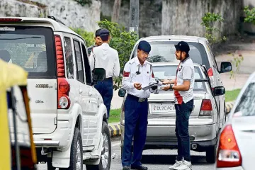 Delhi traffic violators can pay challan online by June end- India TV Hindi