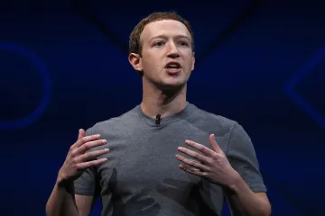 Facebook CEO Mark Zuckerberg- India TV Paisa