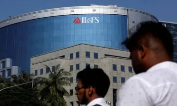 IL&FS case: Independent directors, rating agencies, auditors under Sebi lens- India TV Paisa
