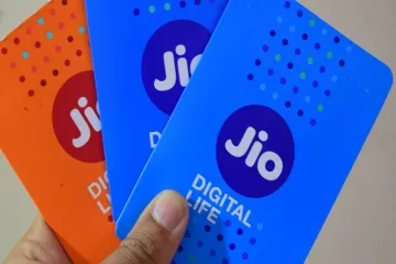 Jio new offer free AJIO coupons on Rs 198, Rs 399 prepaid recharge shopping benefits- India TV Paisa