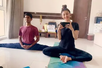 Mouni Roy- India TV Hindi