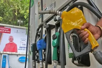 Petrol Diesel prices hike on continuously third day on 29 June Check today's rates here- India TV Paisa