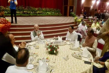<p>Prime Minister Narendra Modi today hosted a dinner for...- India TV Hindi