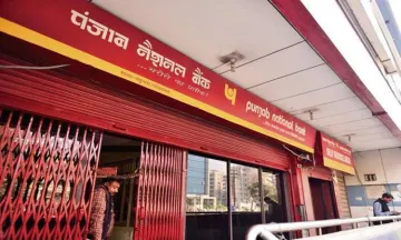 PNB puts on block 6 NPAs with outstanding of over Rs 1,000 cr- India TV Paisa
