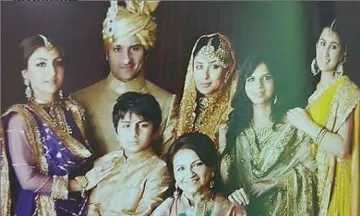 This unseen picture of Sara Ali Khan, Ibrahim Ali Khan from Saif and Kareena's wedding is going vira- India TV Hindi