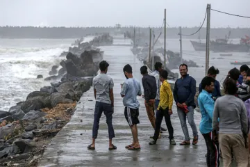 <p>Cyclone </p>- India TV Hindi