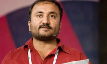 Shocking news! Super 30 teacher Anand Kumar reveals he has a brain tumour in a recent interview - India TV Hindi