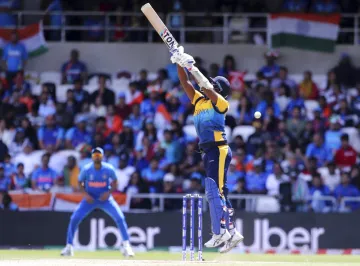 'जस्टिस फॉर कश्मीर' बैनर लेकर स्टेडियम के ऊपर से गुजरा जाहज, ICC ने दिया बड़ा बयान- India TV Hindi